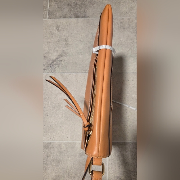 G.I.L.I. Leather Double Zip Flat Crossbody Terra - Picture 15 of 17